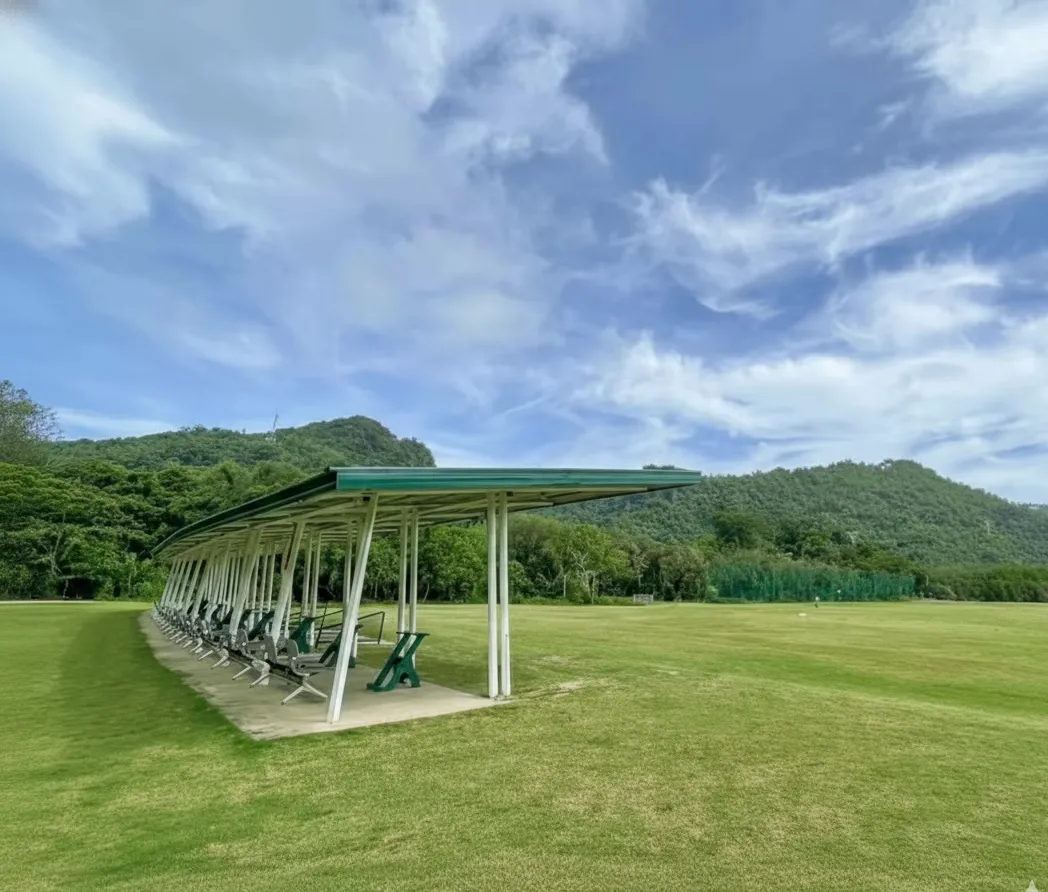 The driving range.